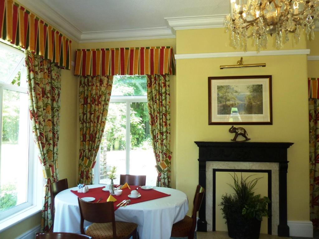 Alstonfield Newton House Hotel מראה חיצוני תמונה